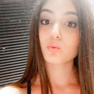 Meet your Posher, Eliza